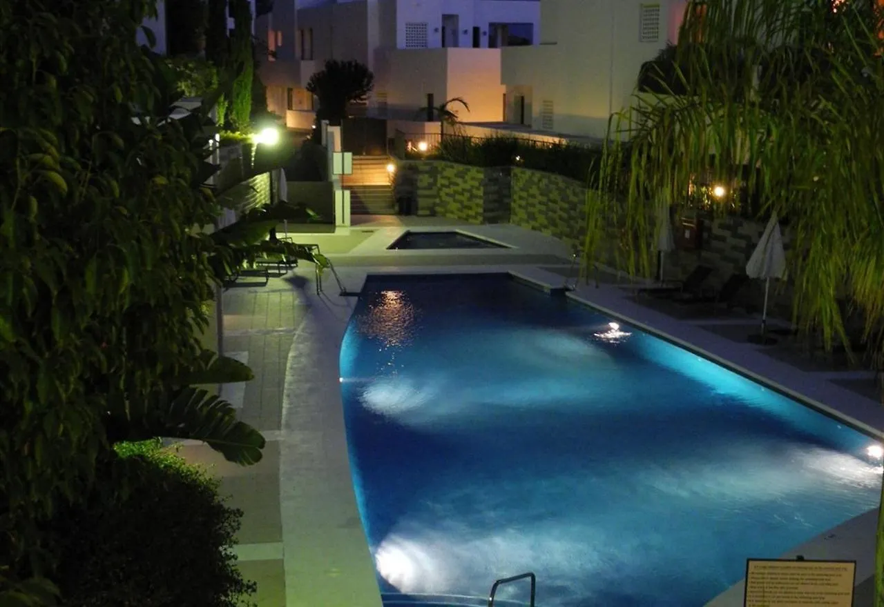 Luxury Penthouse Near Marbellaヴィラ 0*, マルベーリャ